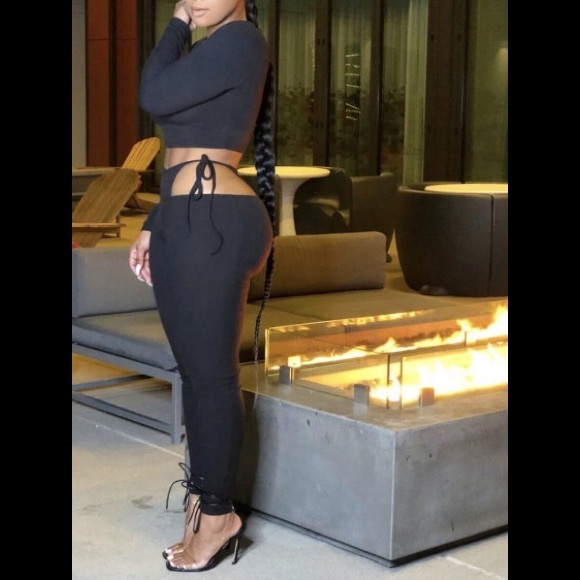 Sexy Black Long Sleeve Crop Top & Legging W/ Strings 2 Tie On Sides Of Outfit - Picture 7 of 7